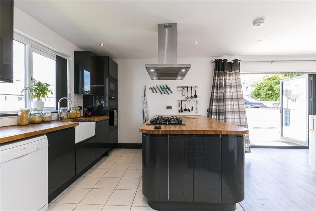 Dreghorn House 4 Bedrooms 3 Toilets 3 Reception Free Parking 233 Mbp Wifi 爱丁堡 外观 照片